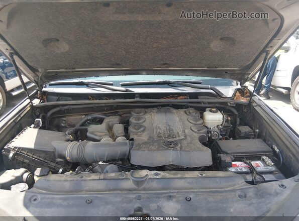 JTEJU5JR9M5876279 2021 TOYOTA 4RUNNER Gray Вид ззаду