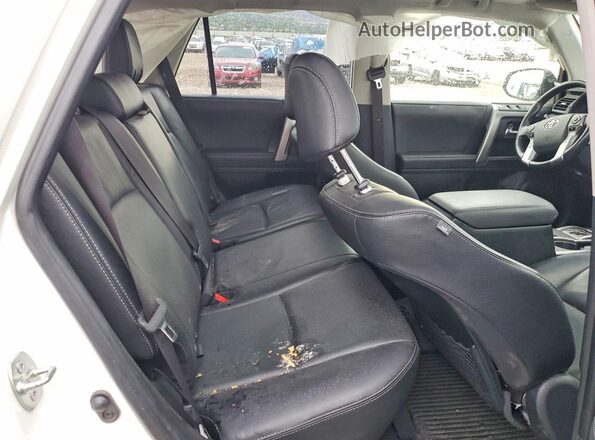 JTEKU5JR1P6166554 2023 TOYOTA 4RUNNER White Rear seats view