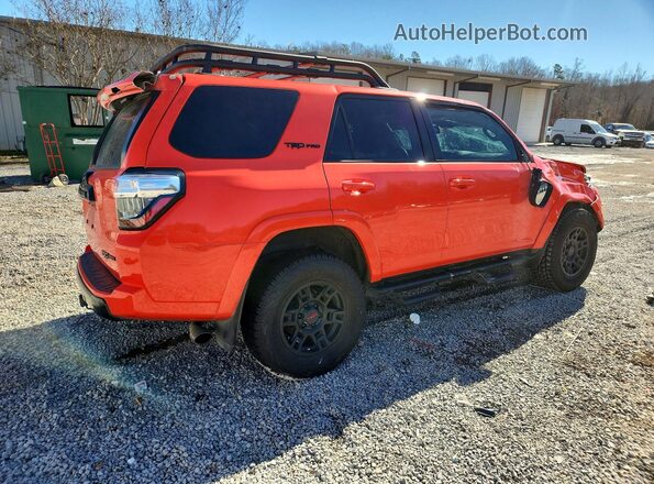 JTELU5JR4P6152278 2023 TOYOTA 4RUNNER Orange Trasero derecho