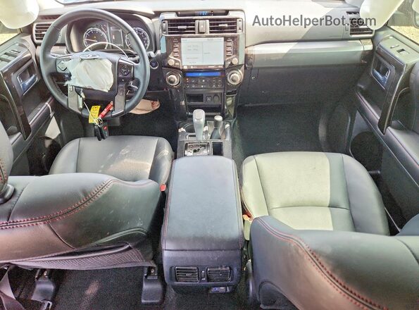 JTELU5JRXP6177587 2023 TOYOTA 4RUNNER Black Widok deski rozdzielczej