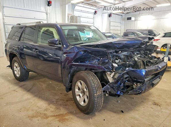 JTEMU5JR1R6286334 2024 TOYOTA 4RUNNER Blue Առջևի աջ