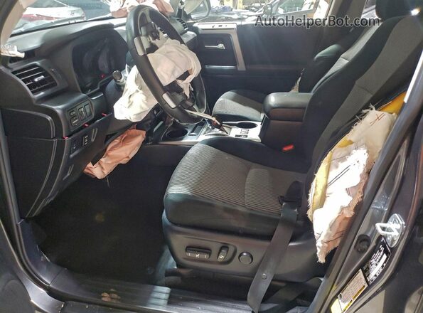 JTEMU5JR2M5867999 2021 TOYOTA 4RUNNER Серый Вид салона спереди