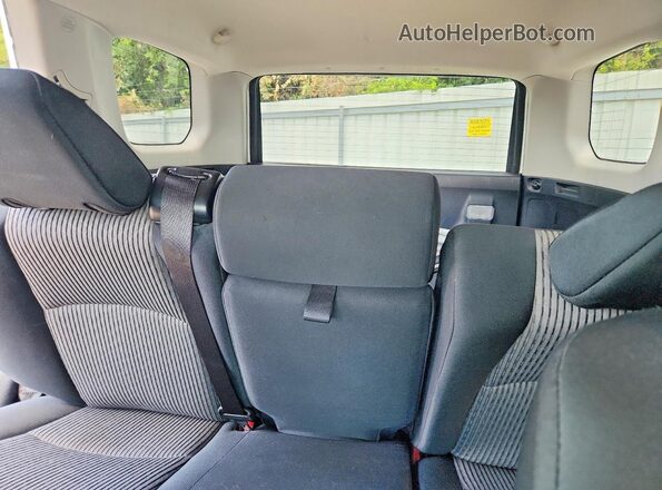 JTEMU5JR2N6043951 2022 TOYOTA 4RUNNER White Widok tylnych siedzeń