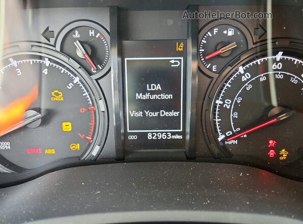 JTEMU5JR3M5869907 2021 TOYOTA 4RUNNER Синий Вид щитка приборов