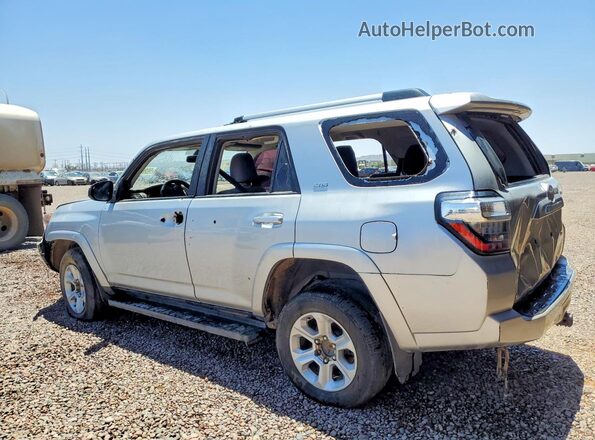 JTEMU5JR5M5933283 2021 TOYOTA 4RUNNER Silver უკანა მარცხენა