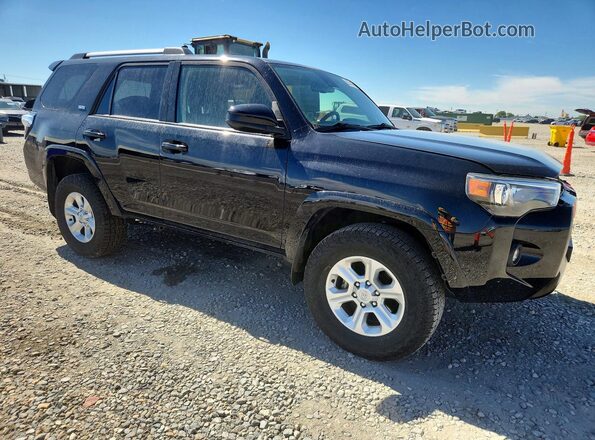 JTEMU5JR6N5975267 2022 TOYOTA 4RUNNER Charcoal Przód prawy