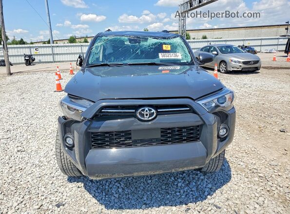JTEMU5JR8R6266436 2024 TOYOTA 4RUNNER Black Դիմացի տեսք