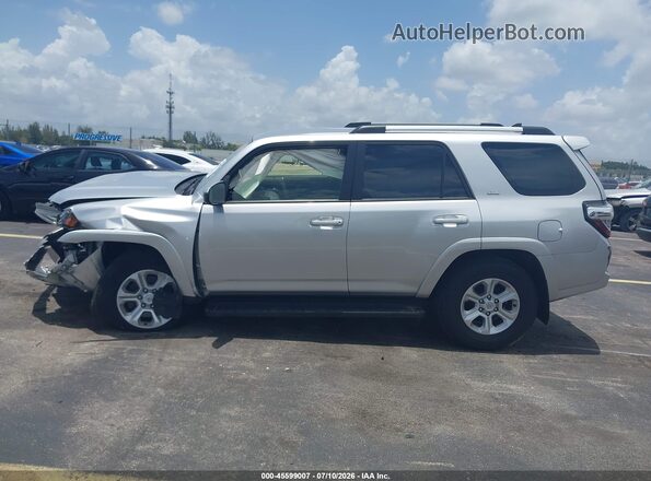 JTEMU5JRXP6144433 2023 TOYOTA 4RUNNER Gray Vista interior de 360 grados