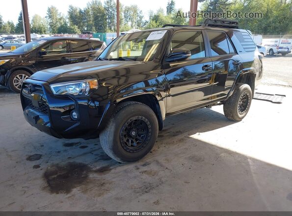 JTENU5JR1N6016566 2022 TOYOTA 4RUNNER Black Przód lewy