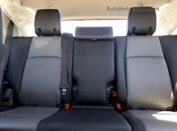 JTENU5JR1N6068280 2022 TOYOTA 4RUNNER Gray Widok tylnych siedzeń