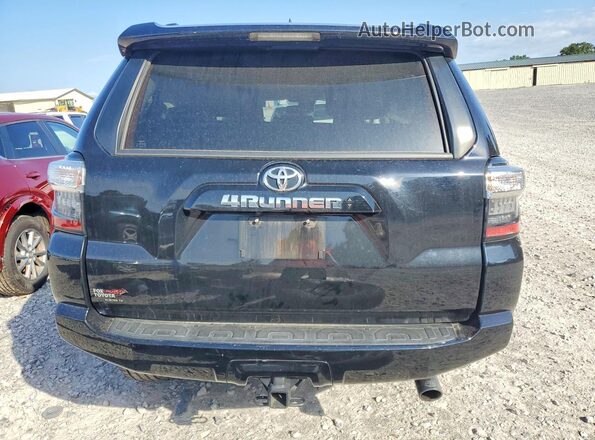 JTENU5JR4N6051294 2022 TOYOTA 4RUNNER Black უკანა ხედი