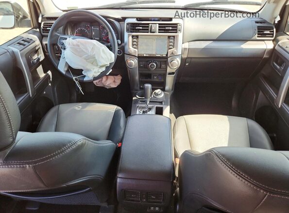JTENU5JR6M5946029 2021 TOYOTA 4RUNNER White Առջևի վահանակի տեսք