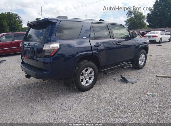 JTENU5JR7R6241256 2024 TOYOTA 4RUNNER Blue Trasero derecho