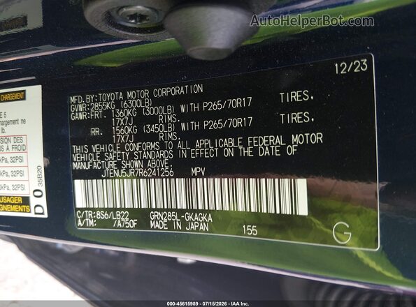 JTENU5JR7R6241256 2024 TOYOTA 4RUNNER Blue Vista del compartimento del motor