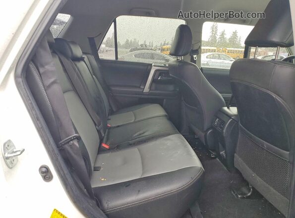 JTENU5JR8M5903148 2021 TOYOTA 4RUNNER White უკანა სავარძლების ხედი