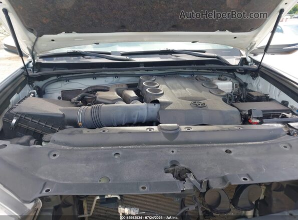JTENU5JR8P6140160 2023 TOYOTA 4RUNNER White Vista trasera