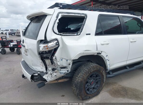 JTENU5JR9N6059939 2022 TOYOTA 4RUNNER White Вид спереду