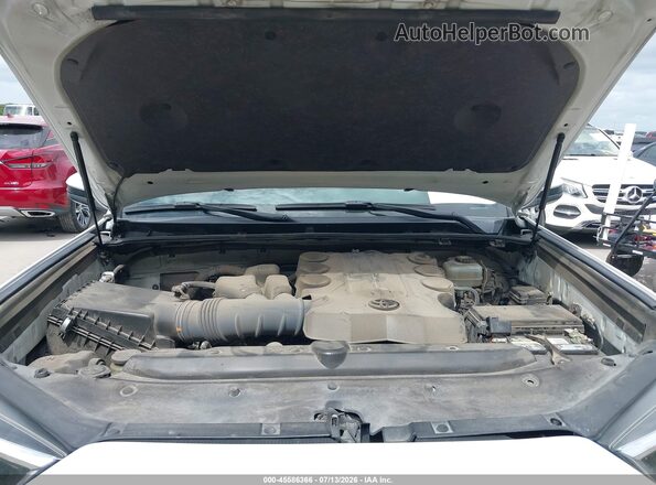 JTENU5JR9N6059939 2022 TOYOTA 4RUNNER White Вид ззаду