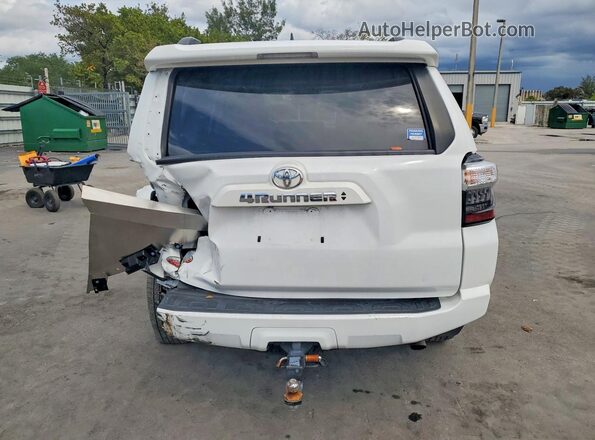 JTENU5JRXP6174004 2023 TOYOTA 4RUNNER White Հետևի տեսք