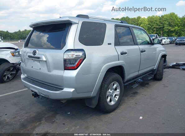 JTENU5JRXR6291231 2024 TOYOTA 4RUNNER Silver Rear right