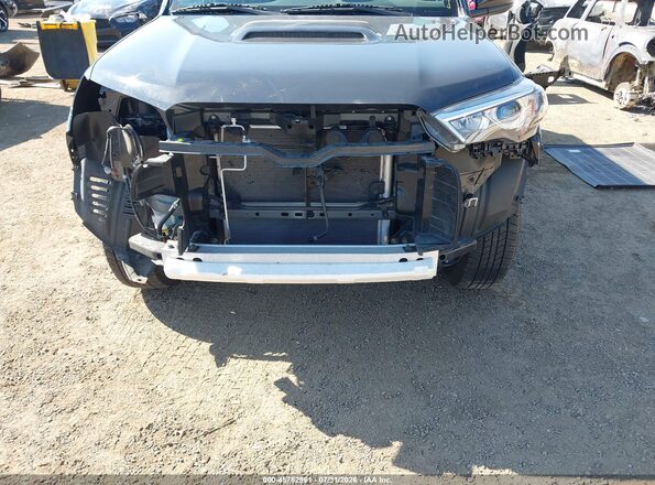 JTEPU5JR5R6291338 2024 TOYOTA 4RUNNER Gray Դիմացի տեսք