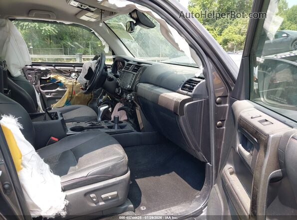 JTERU5JR0M5932757 2021 TOYOTA 4RUNNER Серый Вид салона спереди