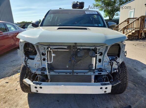 JTERU5JR0P6088833 2023 TOYOTA 4RUNNER Gray Вид спереду