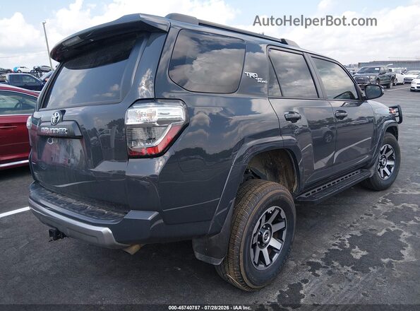 JTERU5JR0R6245456 2024 TOYOTA 4RUNNER Gray Trasero derecho