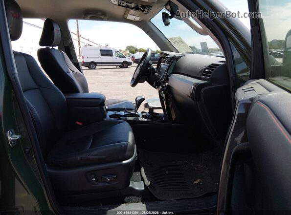 JTERU5JR1N5999482 2022 TOYOTA 4RUNNER Green Вид салону спереду