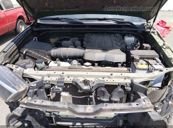 JTERU5JR1N5999482 2022 TOYOTA 4RUNNER Green Вид ззаду