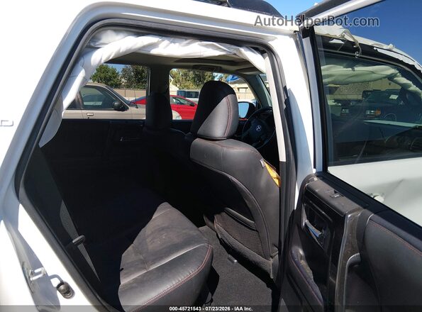 JTERU5JR1N6007335 2022 TOYOTA 4RUNNER Белый Вид наклейки с VIN-кодом