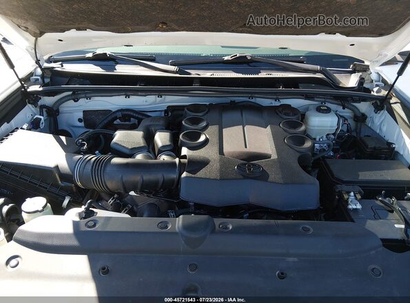 JTERU5JR1N6007335 2022 TOYOTA 4RUNNER Белый Вид сзади