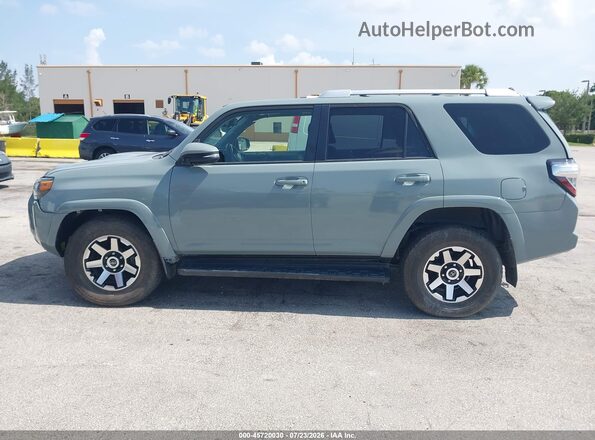 JTERU5JR2N6007568 2022 TOYOTA 4RUNNER Green Սալոնի 360 աստիճան տեսք