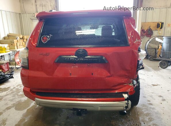 JTERU5JR2N6014147 2022 TOYOTA 4RUNNER Red უკანა ხედი