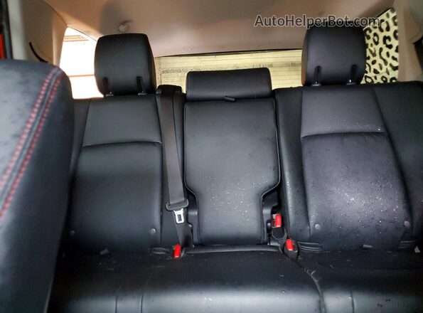 JTERU5JR2N6014147 2022 TOYOTA 4RUNNER Red უკანა სავარძლების ხედი