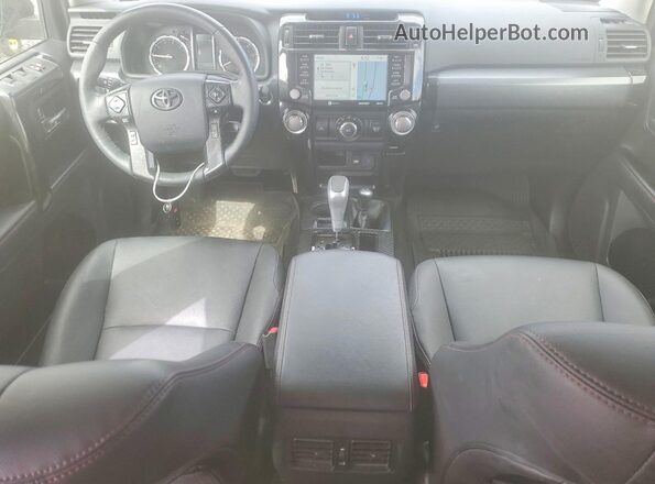 JTERU5JR2P6108838 2023 TOYOTA 4RUNNER Blue Առջևի վահանակի տեսք