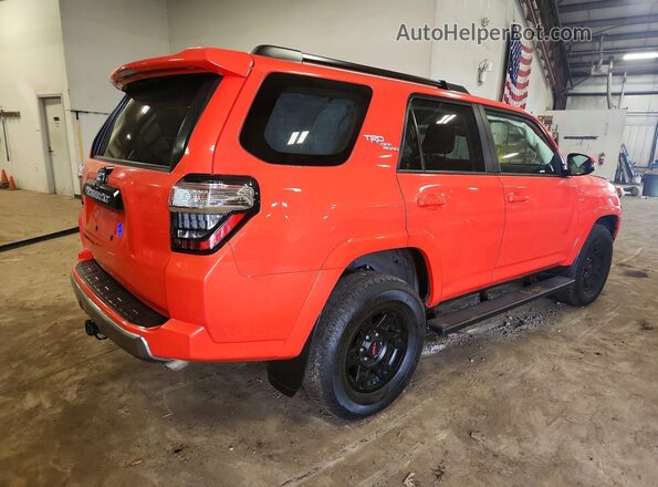 JTERU5JR4R6244827 2024 TOYOTA 4RUNNER Оранжевый Задняя правая четверть