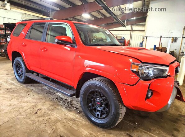 JTERU5JR4R6244827 2024 TOYOTA 4RUNNER Оранжевый Передняя правая четверть