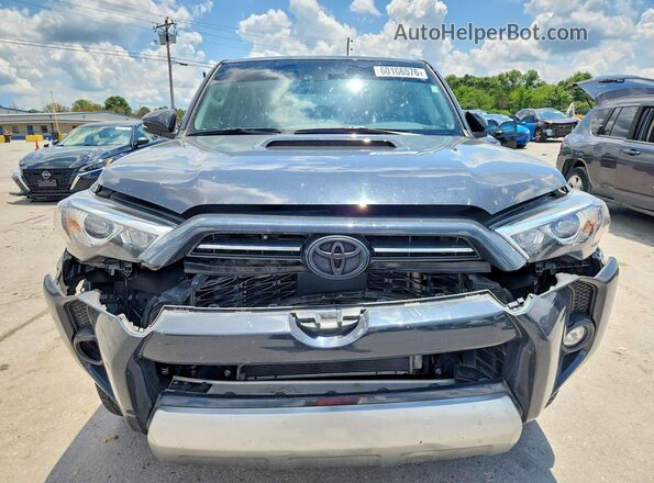 JTERU5JR4R6288567 2024 TOYOTA 4RUNNER Black Widok z przodu
