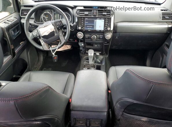 JTERU5JR5R6219743 2024 TOYOTA 4RUNNER Gray Առջևի վահանակի տեսք