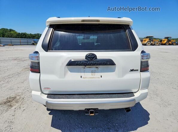 JTERU5JR6R6233652 2024 TOYOTA 4RUNNER White Rear view
