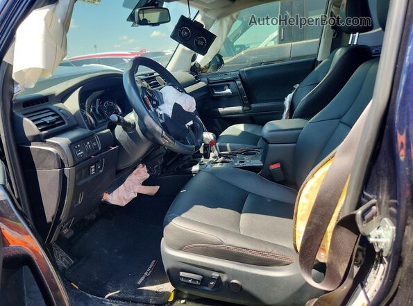 JTERU5JR6R6270832 2024 TOYOTA 4RUNNER Blue Vista interior delantera