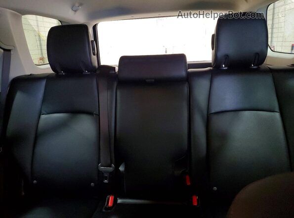 JTERU5JR6R6289350 2024 TOYOTA 4RUNNER Белый Вид задних сидений