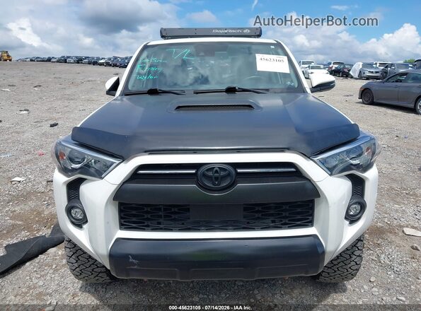 JTERU5JR7M5851710 2021 TOYOTA 4RUNNER White Widok zestawu wskaźników