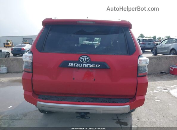 JTERU5JR8N6021698 2022 TOYOTA 4RUNNER Red 