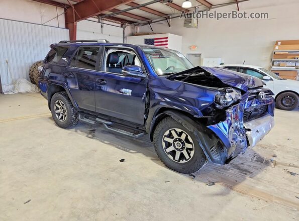 JTERU5JR8R6263512 2024 TOYOTA 4RUNNER Blue Przód prawy