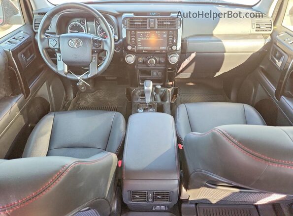 JTERU5JR8R6274347 2024 TOYOTA 4RUNNER Red Вид панелі приладів
