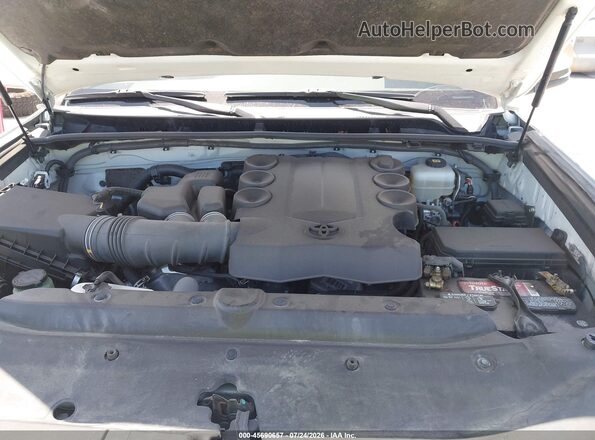 JTERU5JR9M5949783 2021 TOYOTA 4RUNNER White უკანა ხედი