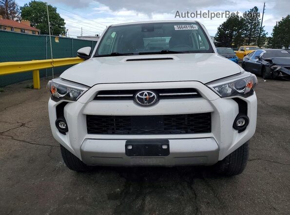 JTERU5JRXM5951168 2021 TOYOTA 4RUNNER Белый Вид спереди