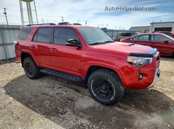 JTERU5JRXP6198529 2023 TOYOTA 4RUNNER Бордовый Передняя правая четверть